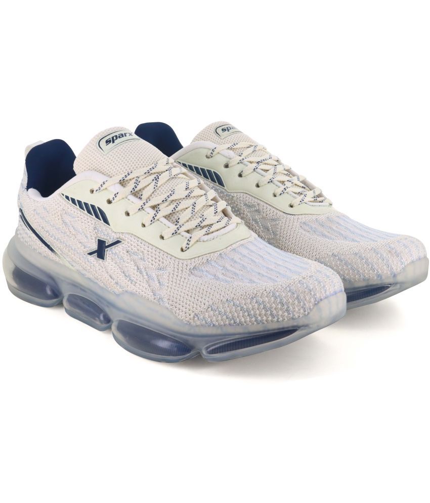     			Sparx SM 882 White Men's Sports Running Shoes