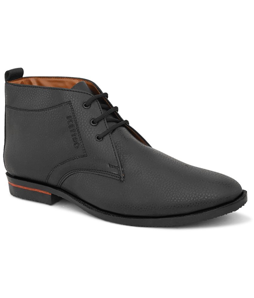     			SCETTRO Black Men's Chukka Boots