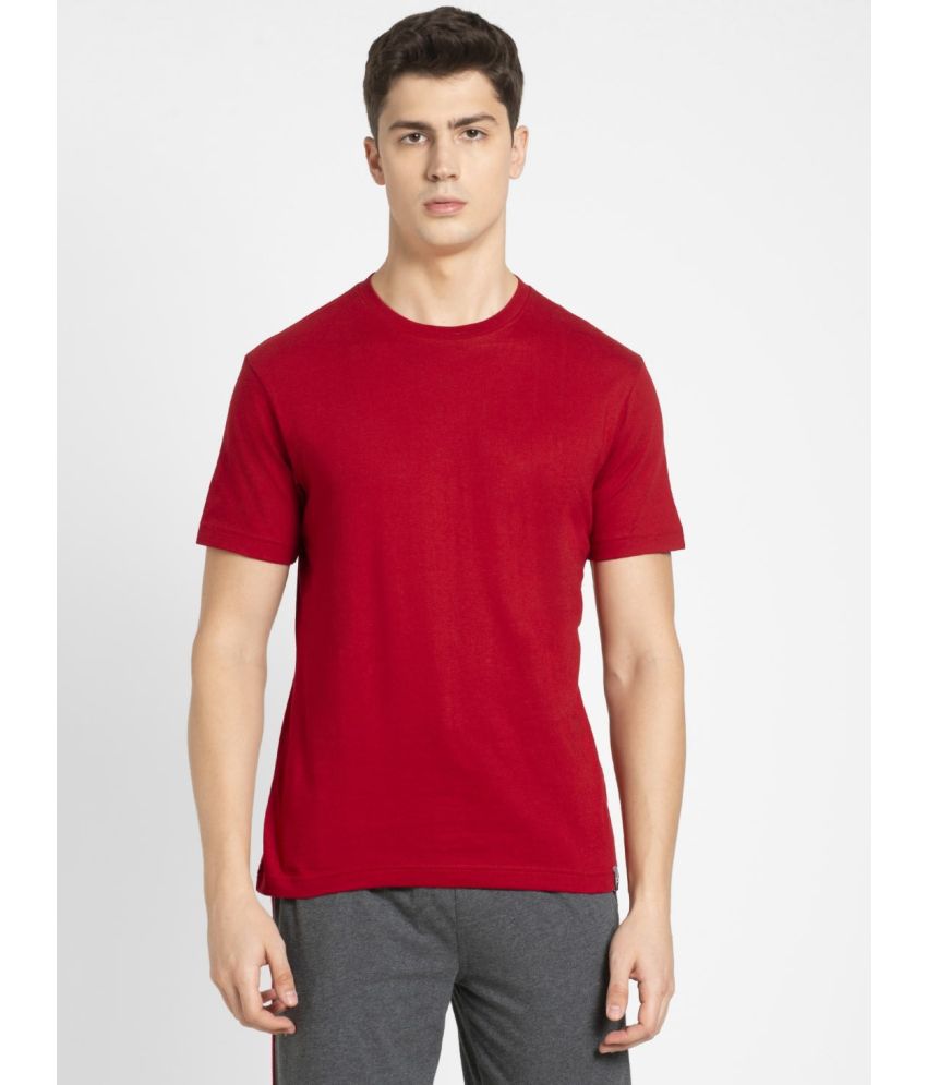     			Jockey 2714 Men's Super Combed Cotton Rich Solid Round Neck T-Shirt - Shanghai Red