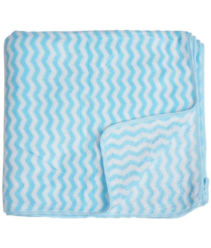     			STYLE SHOES Cotton Blend Striped 325 -GSM Bath Towel ( Pack of 1 ) - Light Blue
