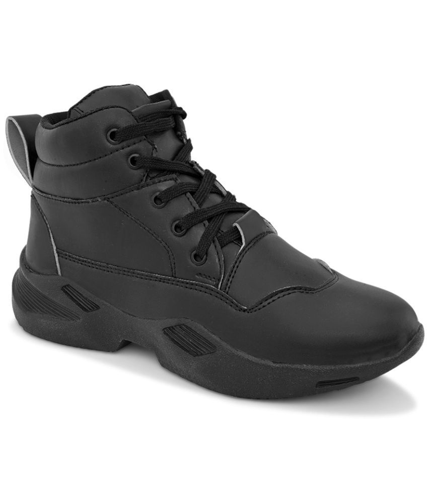     			Fashion Victim Black Men's Sneakers