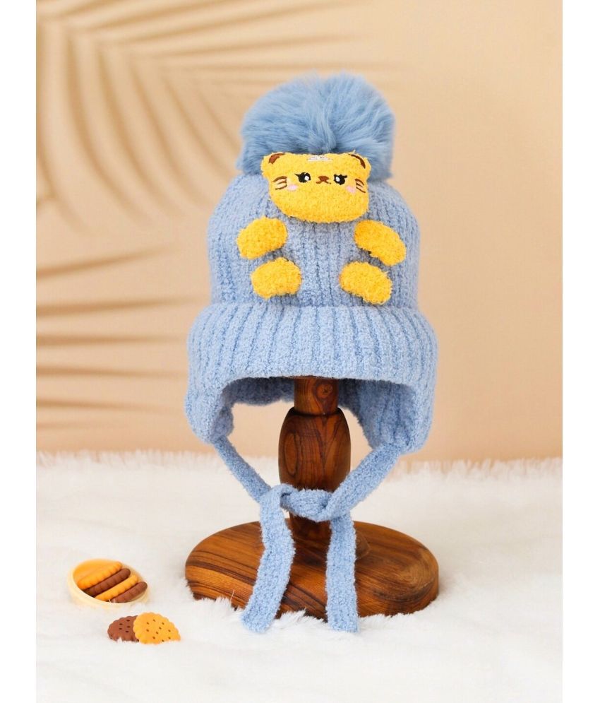     			Yellow Bee Tiger Applique Knitted Beanie with Pom-Pom and Ties for Boys, Blue