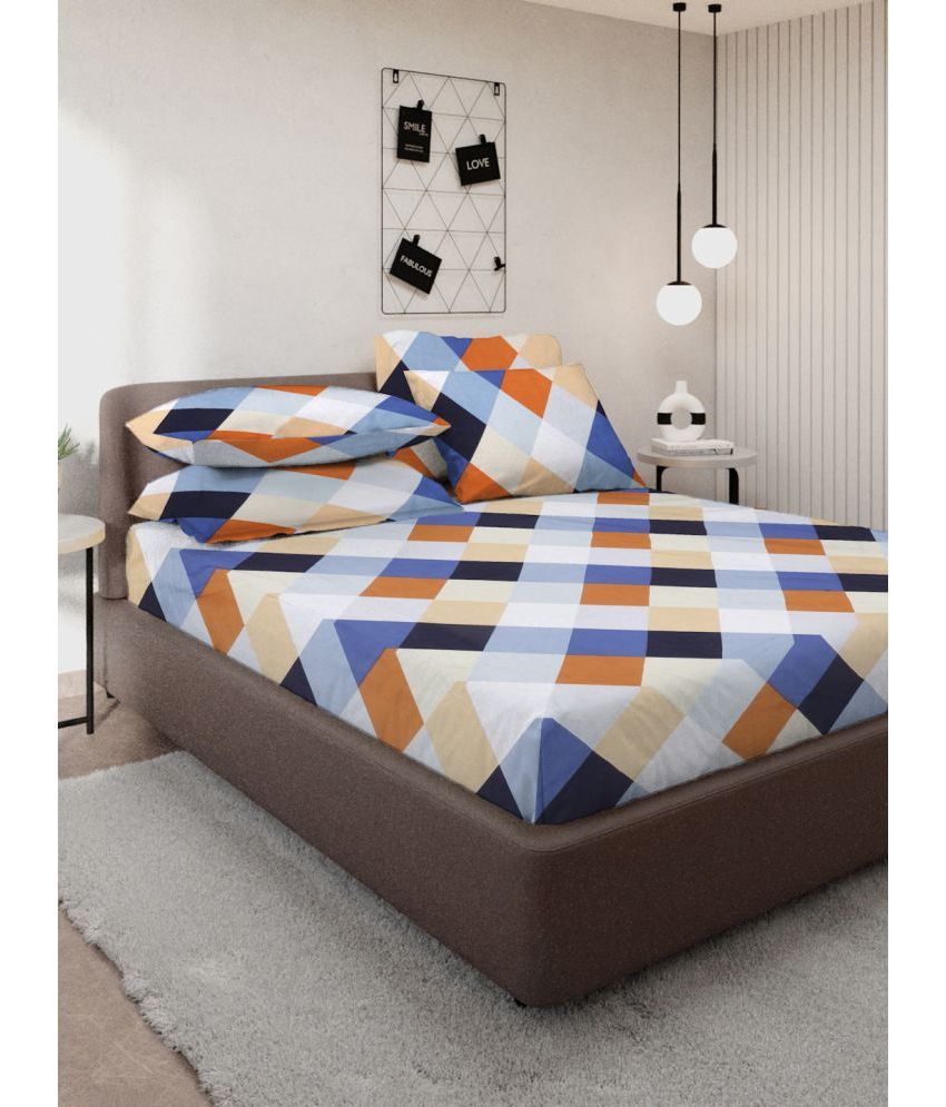     			Klotthe Poly Cotton Geometric 1 Double King Size Bedsheet with 4 Pillow Covers - Multicolor