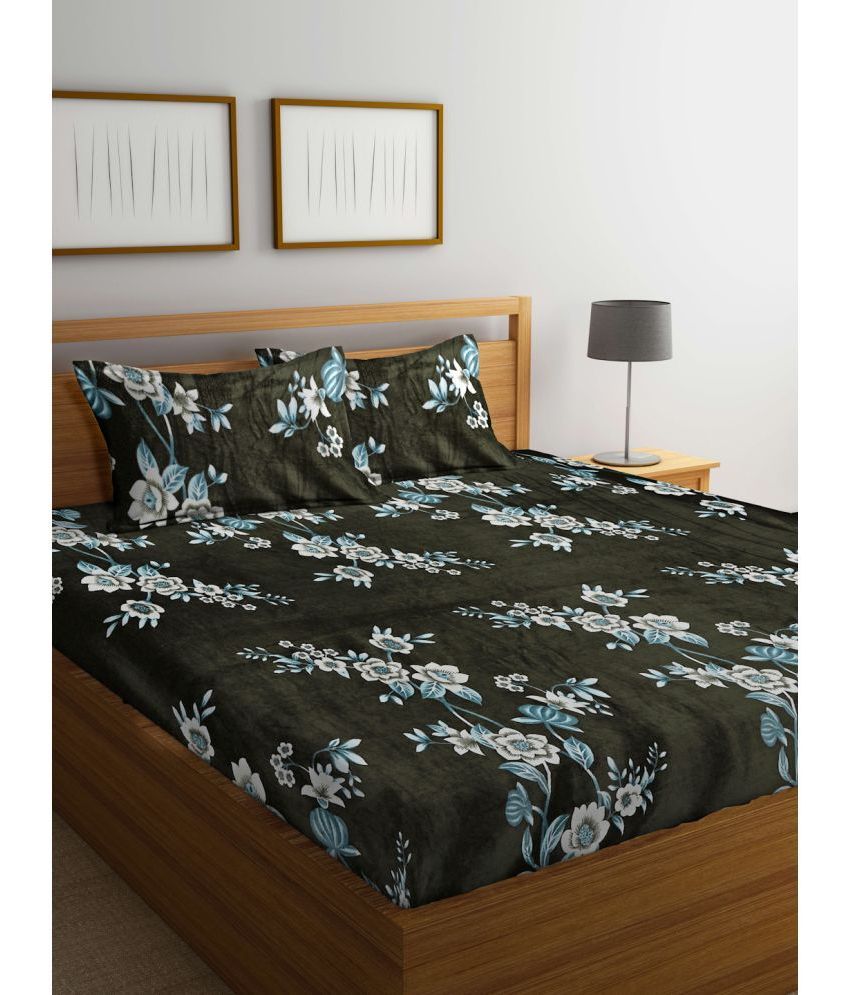     			Klotthe Woollen Floral 1 Double King Size Bedsheet with 2 Pillow Covers - Olive