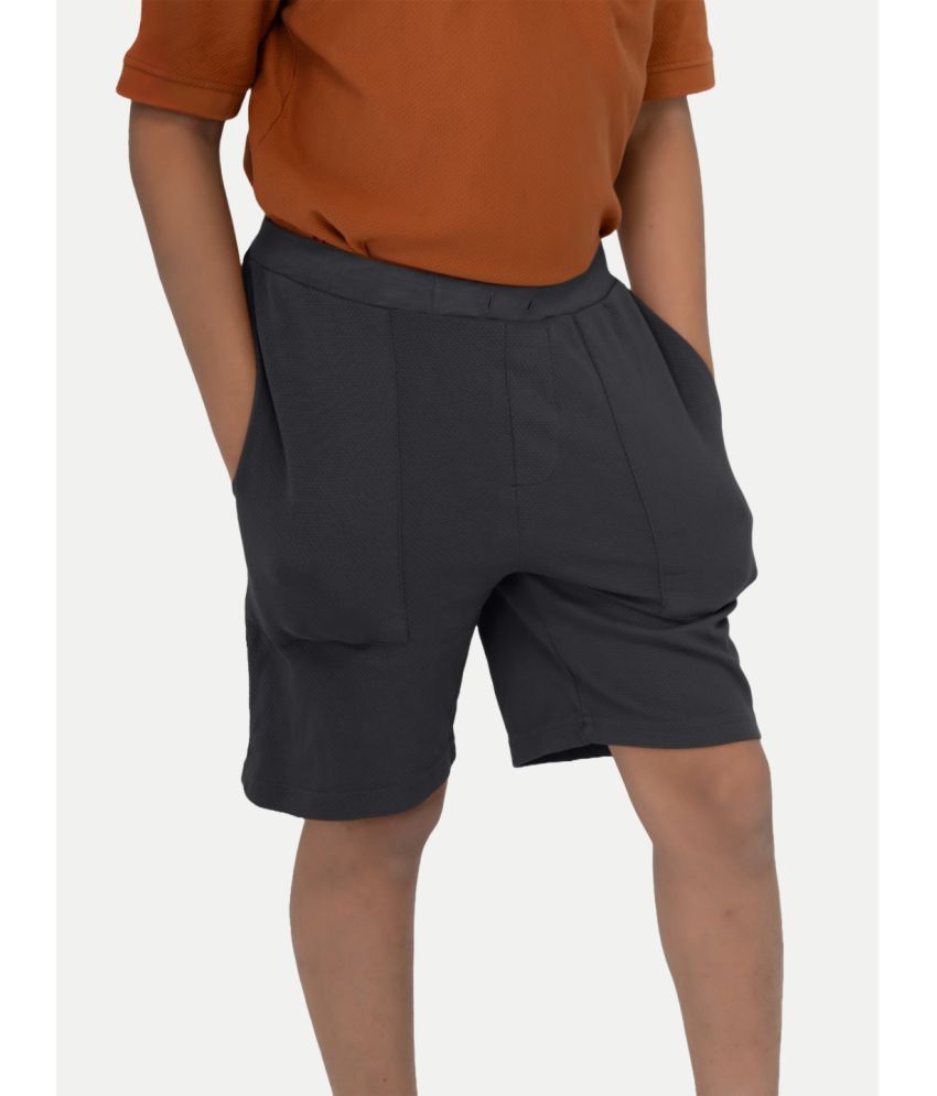     			Radprix - Black Cotton Blend Boys Shorts ( Pack of 1 )