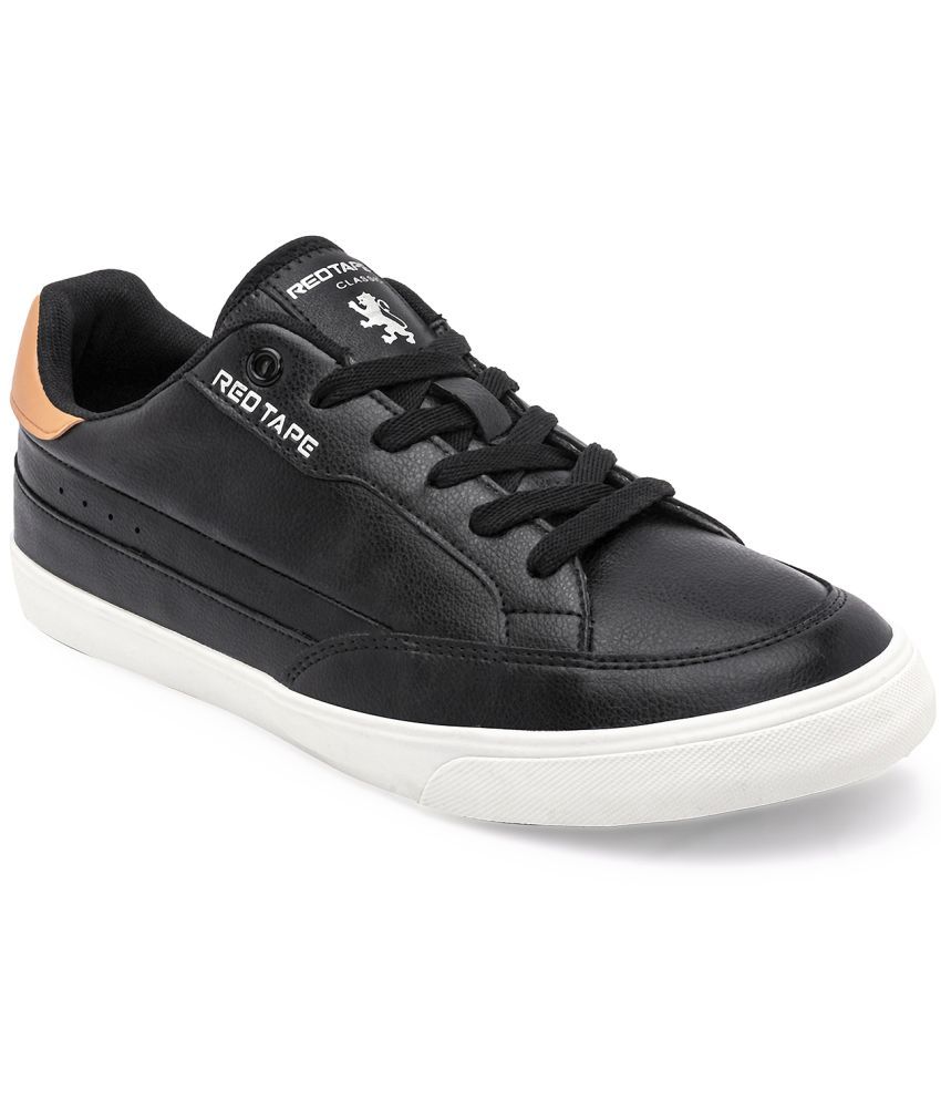     			Red Tape RMV025 Black Men's Sneakers