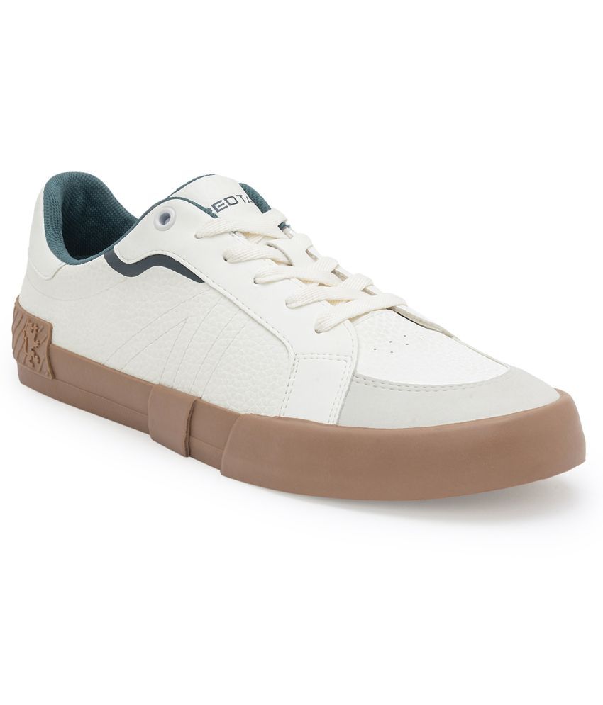     			Red Tape RMV026 Off White Men's Sneakers