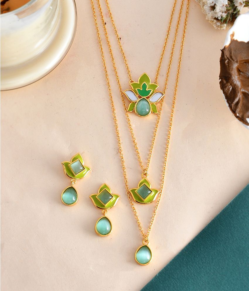     			Voylla Green Brass Necklace Set ( Pack of 1 )