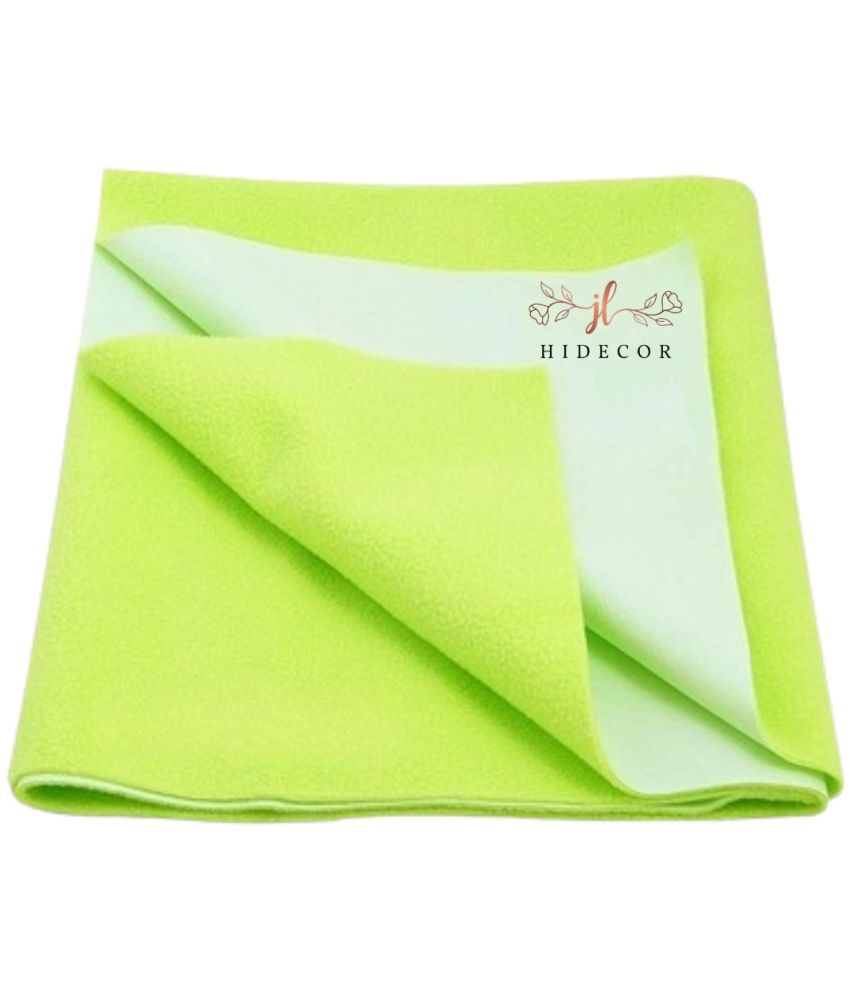     			HIDECOR Green Laminated Bed Protector Sheet ( Pack of 1 )