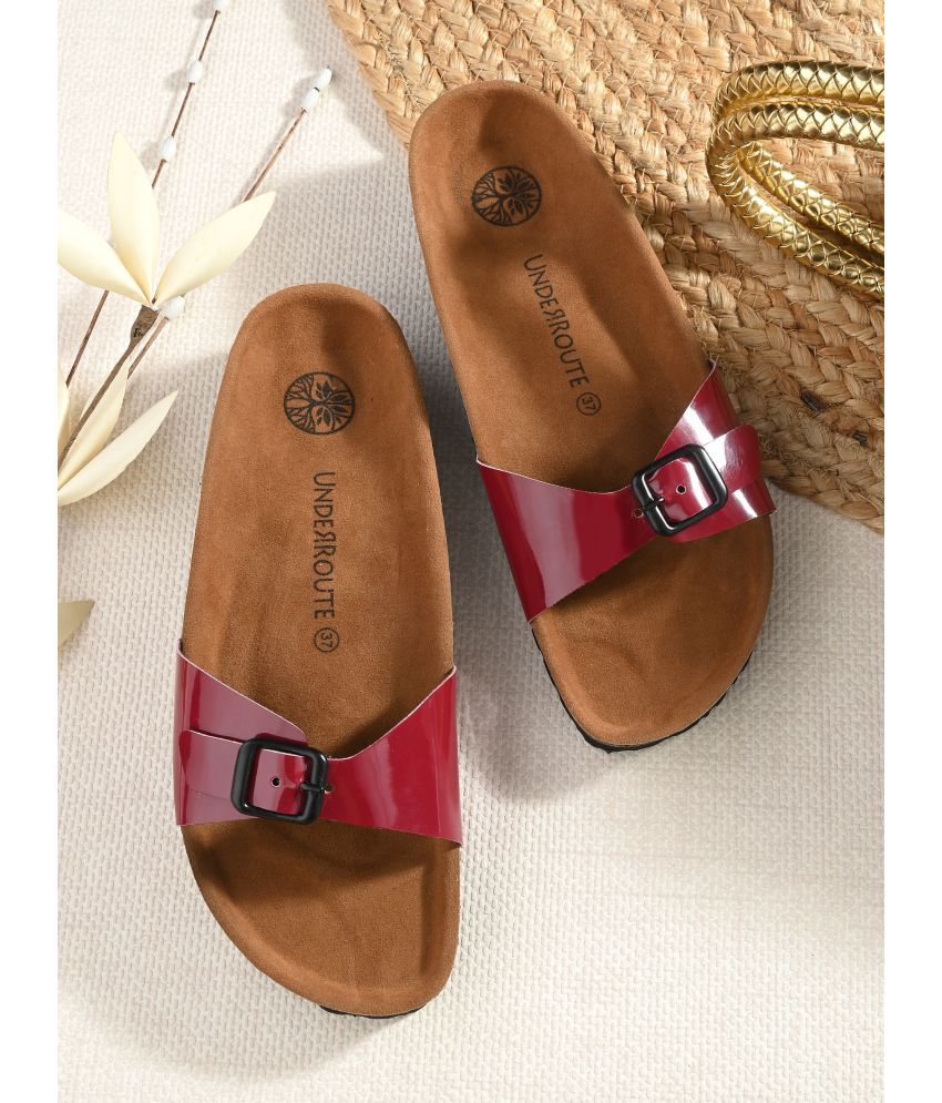     			UNDERROUTE Red Women's Flats