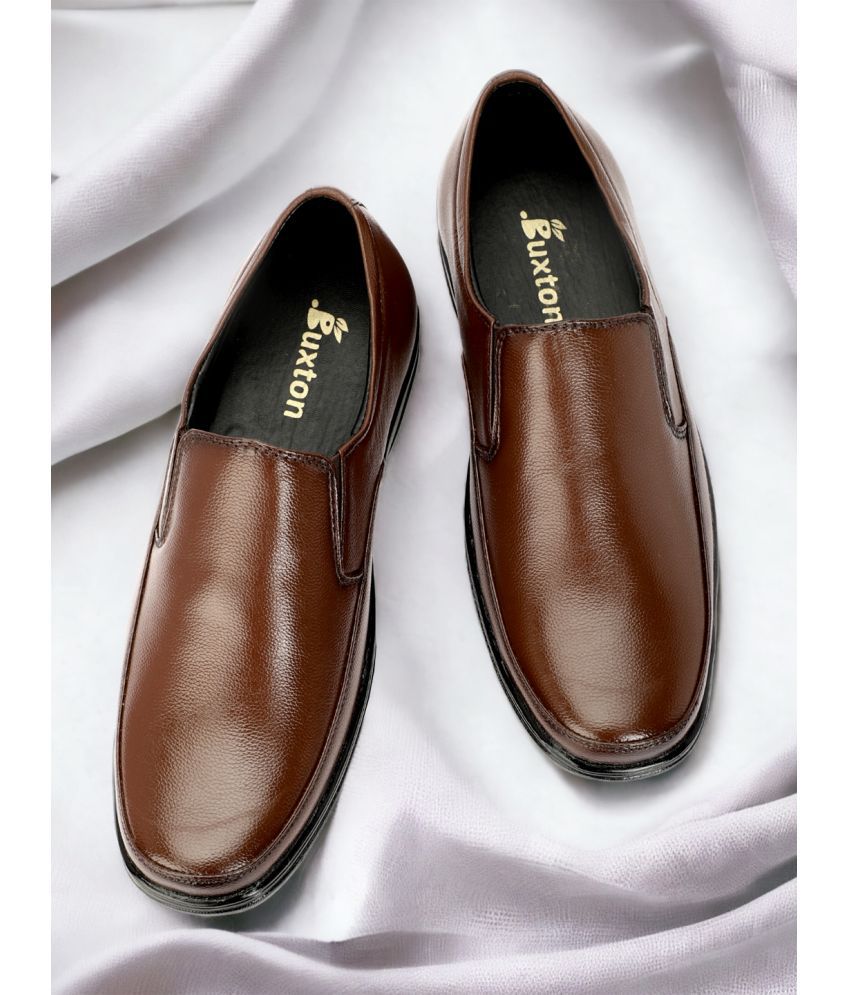     			Buxton Brown Men's Slip On Formal Shoes