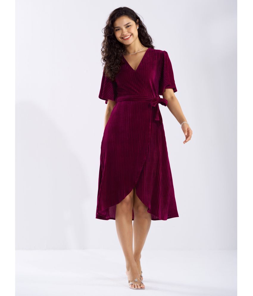     			aask Velvet Solid Midi Women's Fit & Flare Dress - Wine ( Pack of 1 )