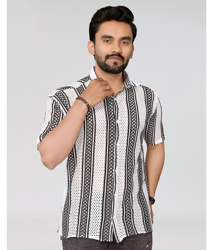     			HARPITA Cotton Blend Regular Fit Colorblock Half Sleeves Men's Casual Shirt - Black ( Pack of 1 )