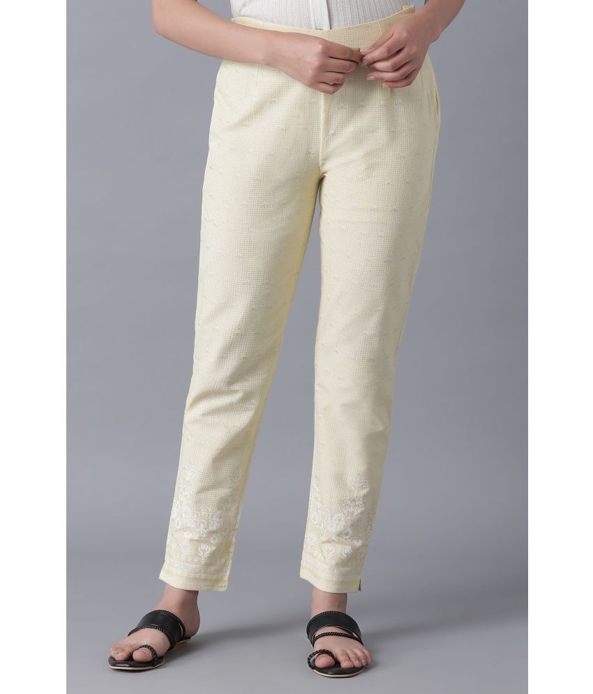     			W - Yellow Cotton Blend Women's Straight Pant ( Pack of 1 )