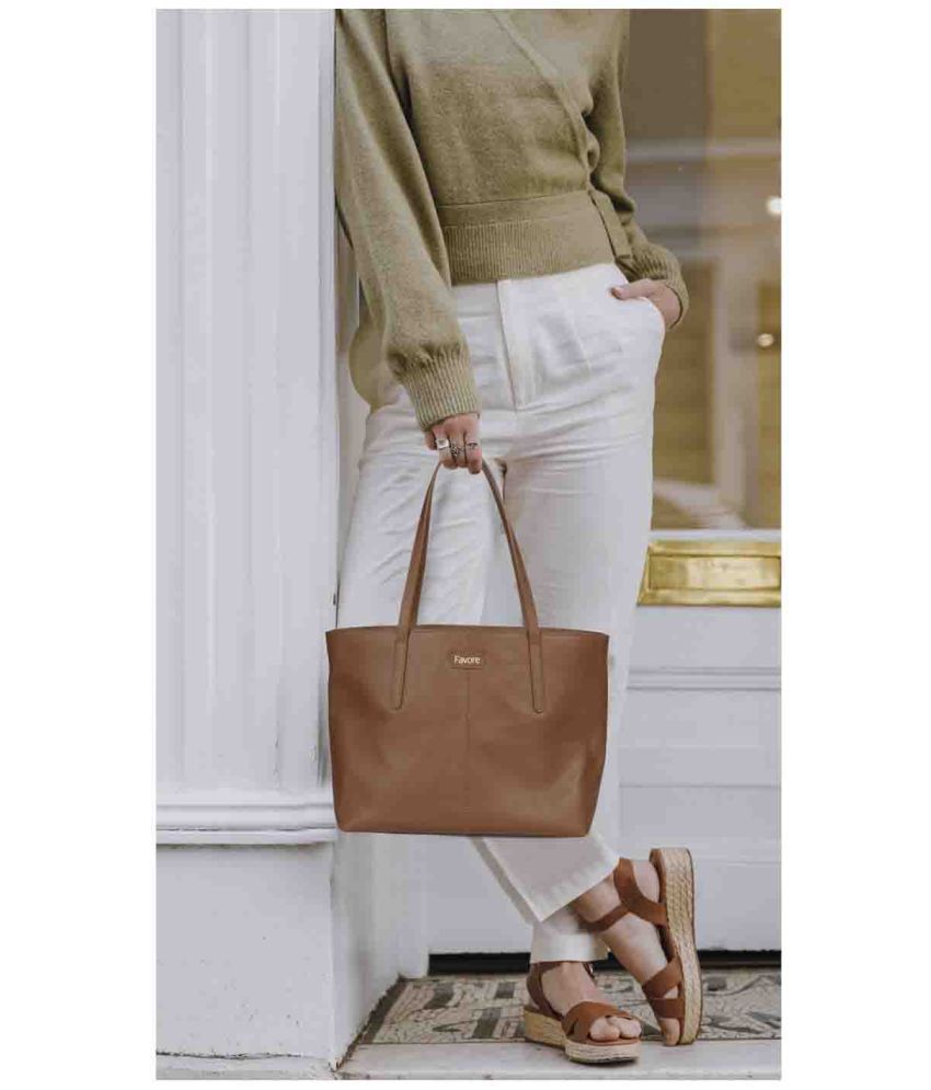     			FAVORE Brown Pure Leather Shoulder Bag