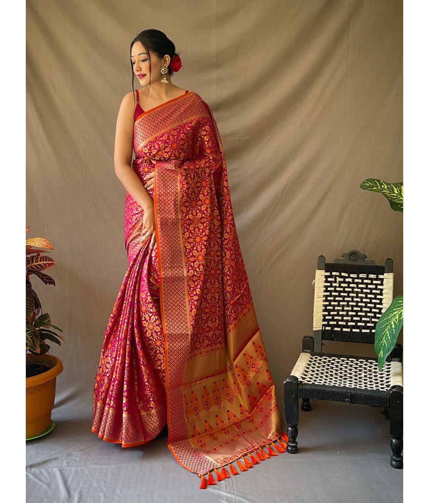     			Rangita Silk Woven Saree With Blouse Piece - Magenta ( Pack of 1 )
