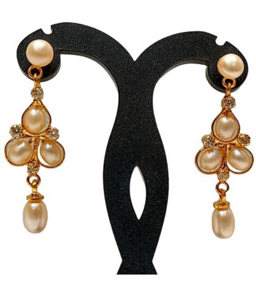    			Mannatraj Pearls & Jewellers Pink Danglers Earrings ( Pack of 1 )