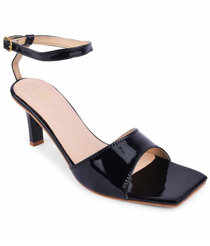     			Dollphin Black Women's Sandal Heels