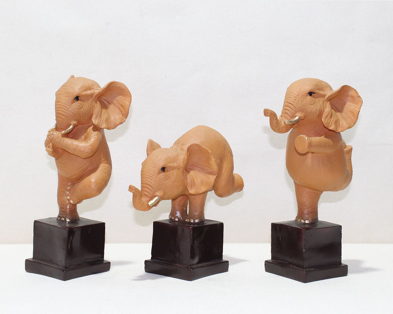     			Vikarafty Handicraft Showpiece 17.5 cm - Pack of 3