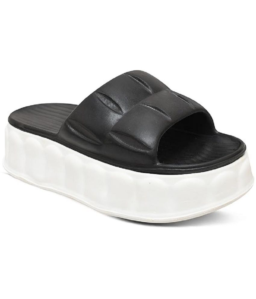     			EASTERN CLUB Black Floater Sandals