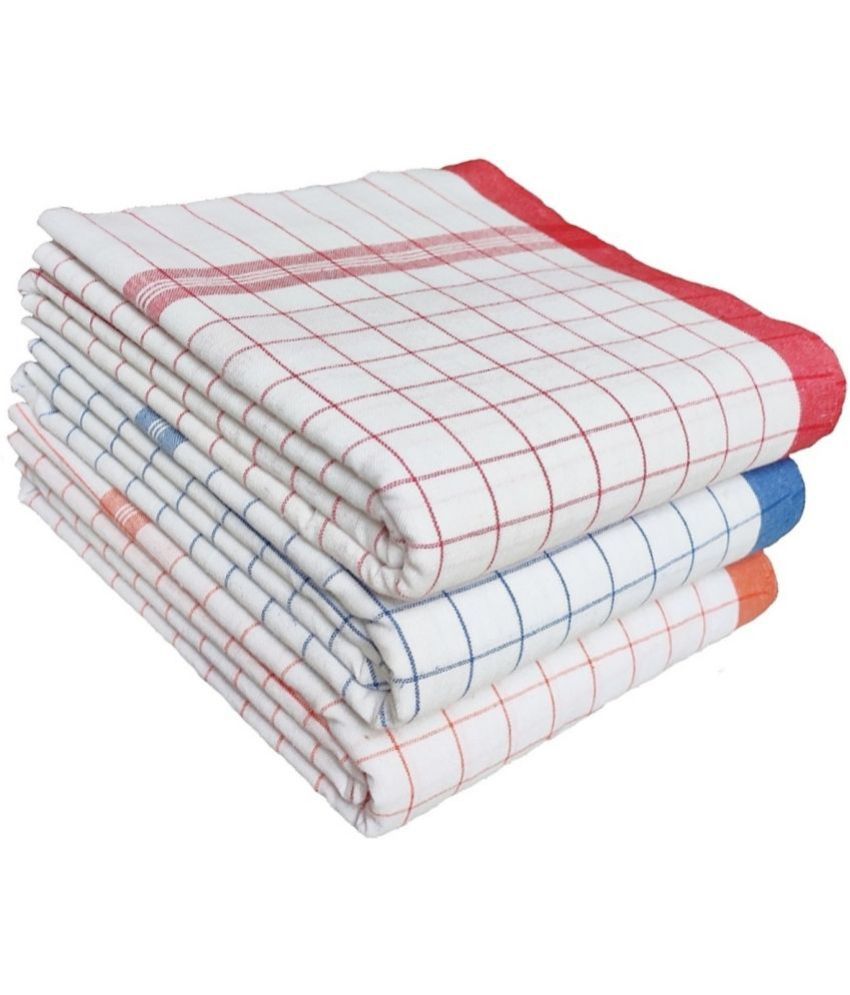     			Mk weaves Cotton Checks Below 300 -GSM Bath Towel ( Pack of 3 ) - White