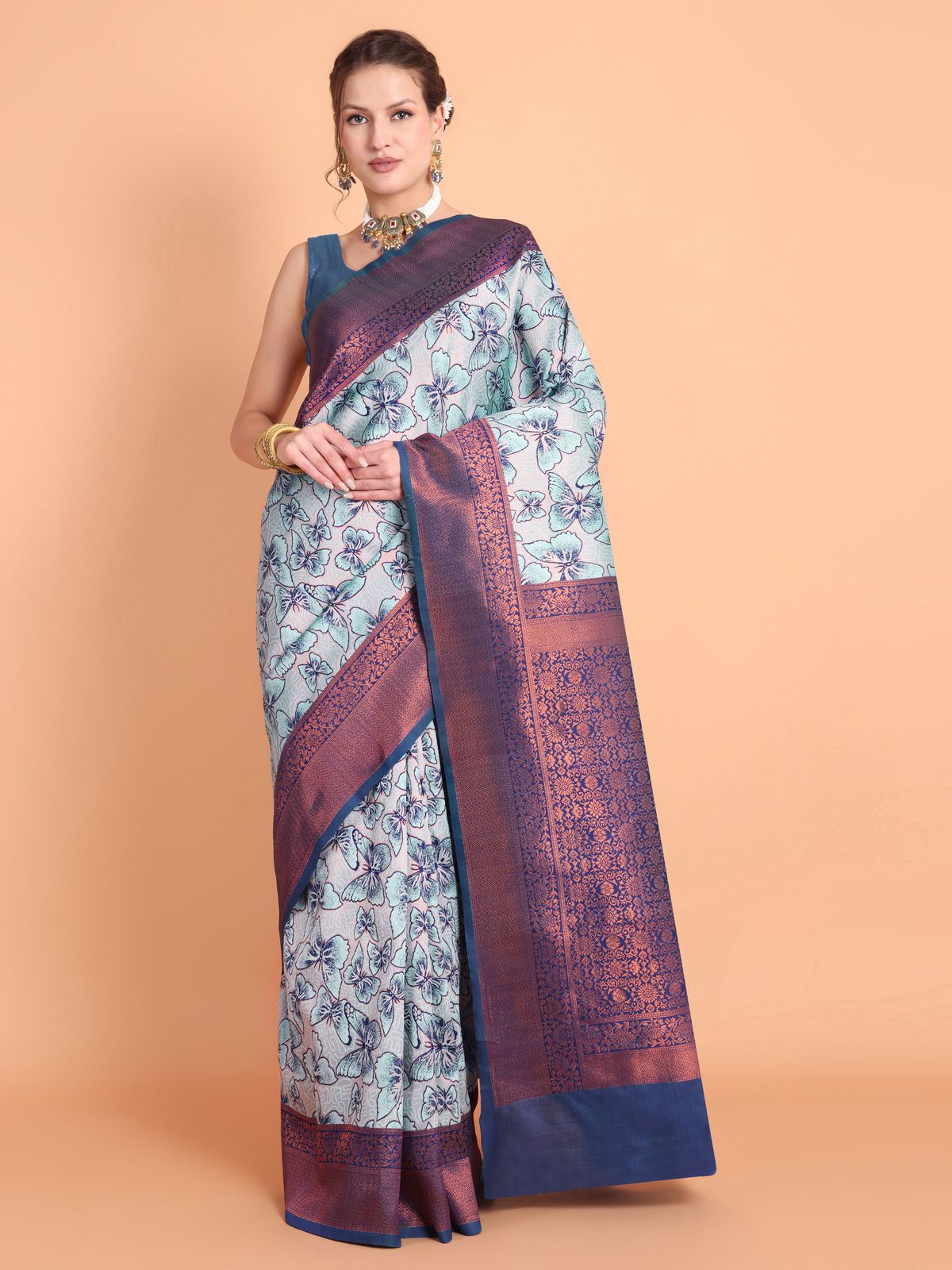     			Taslar Silk Blend Embellished Saree With Blouse Piece - SkyBlue ( Pack of 1 )
