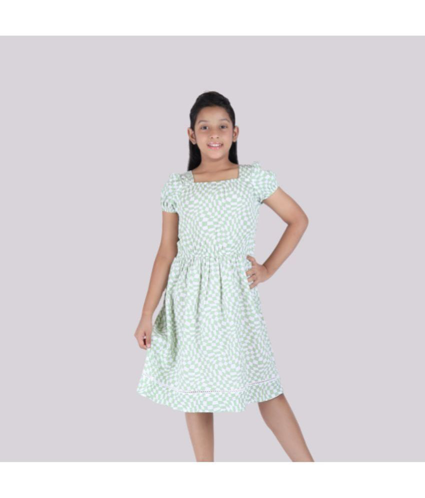     			Kidzee Kingdom Multi Cotton Blend Girls A-line Dress ( Pack of 1 )