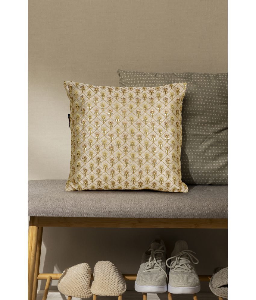     			mezposh Set of 1 Silk Embroidered Square Cushion Cover (40X40)cm - Gold