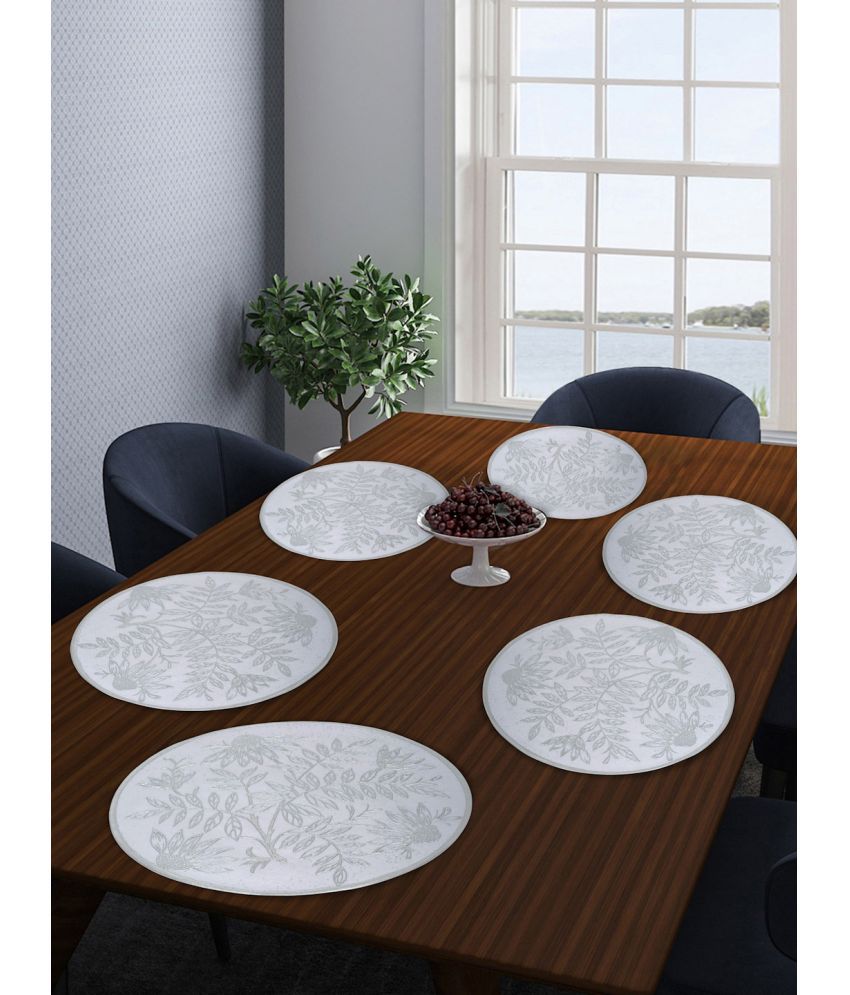     			FABINALIV PVC Floral Round Table Mats ( 38 cm x 38 cm ) Pack of 6 - Silver