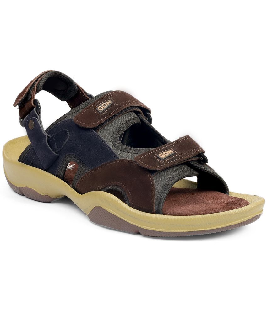     			Wixom - Coffee Men's Floater Sandals