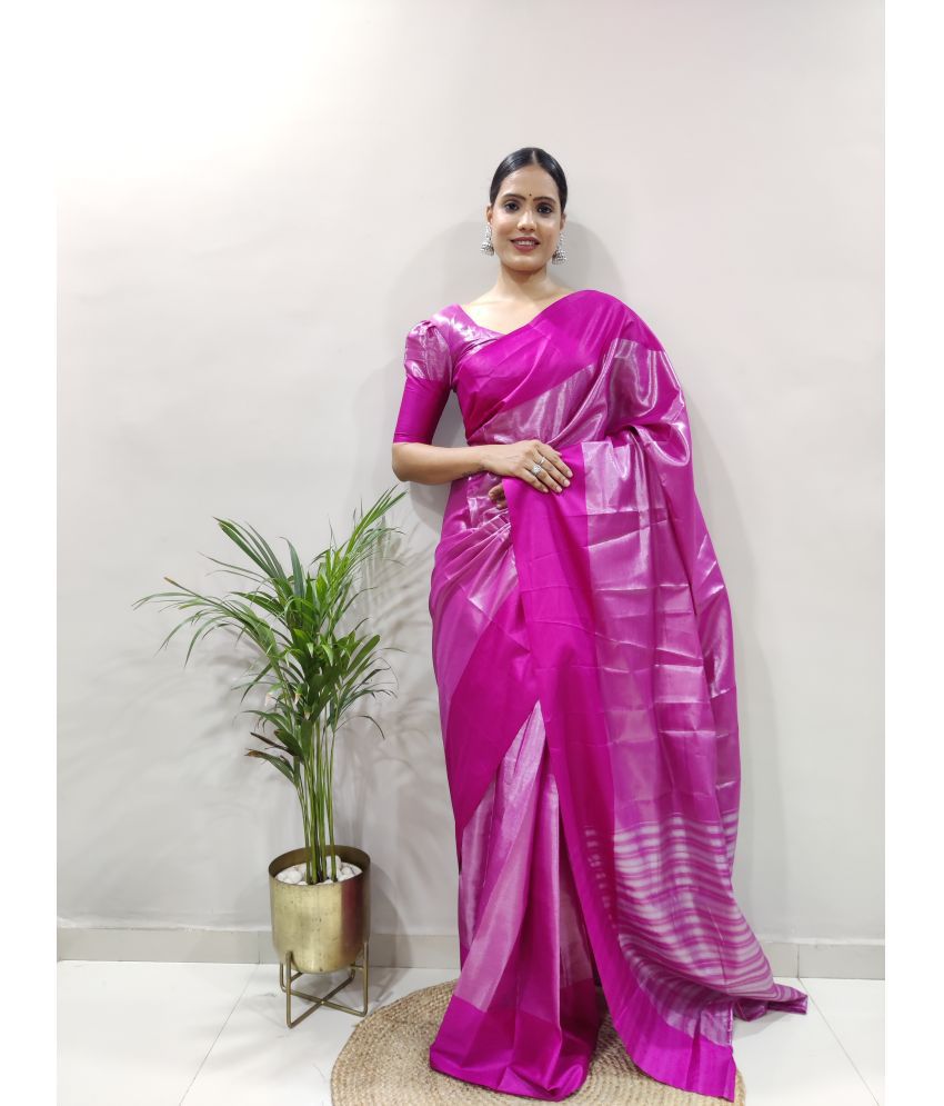     			Apnisha Banarasi Silk Embellished Saree With Blouse Piece - Pink ( Pack of 1 )