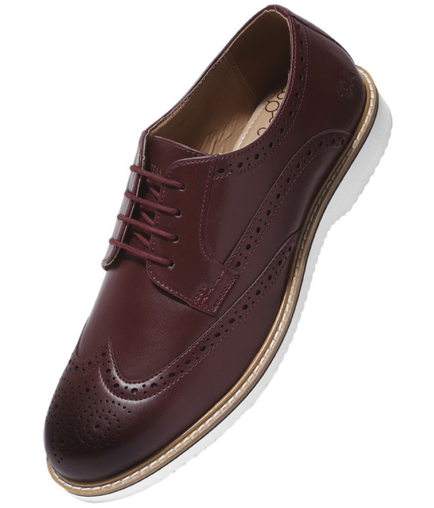     			Neeman's Burgundy Men's Sneakers