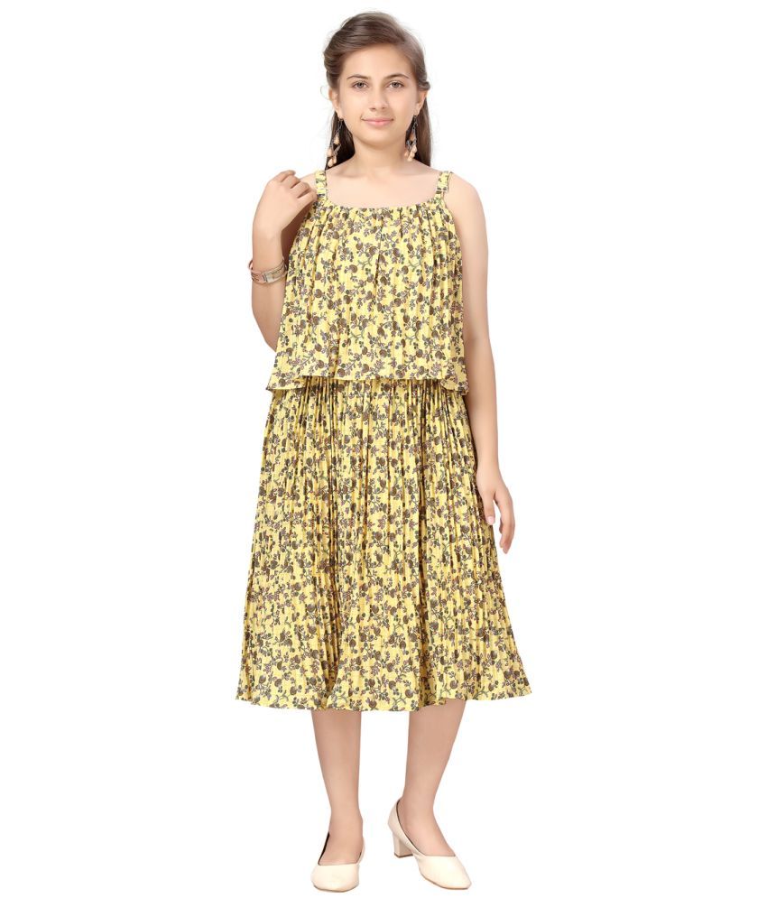     			Aarika Yellow Georgette Girls Fit And Flare Dress ( Pack of 1 )