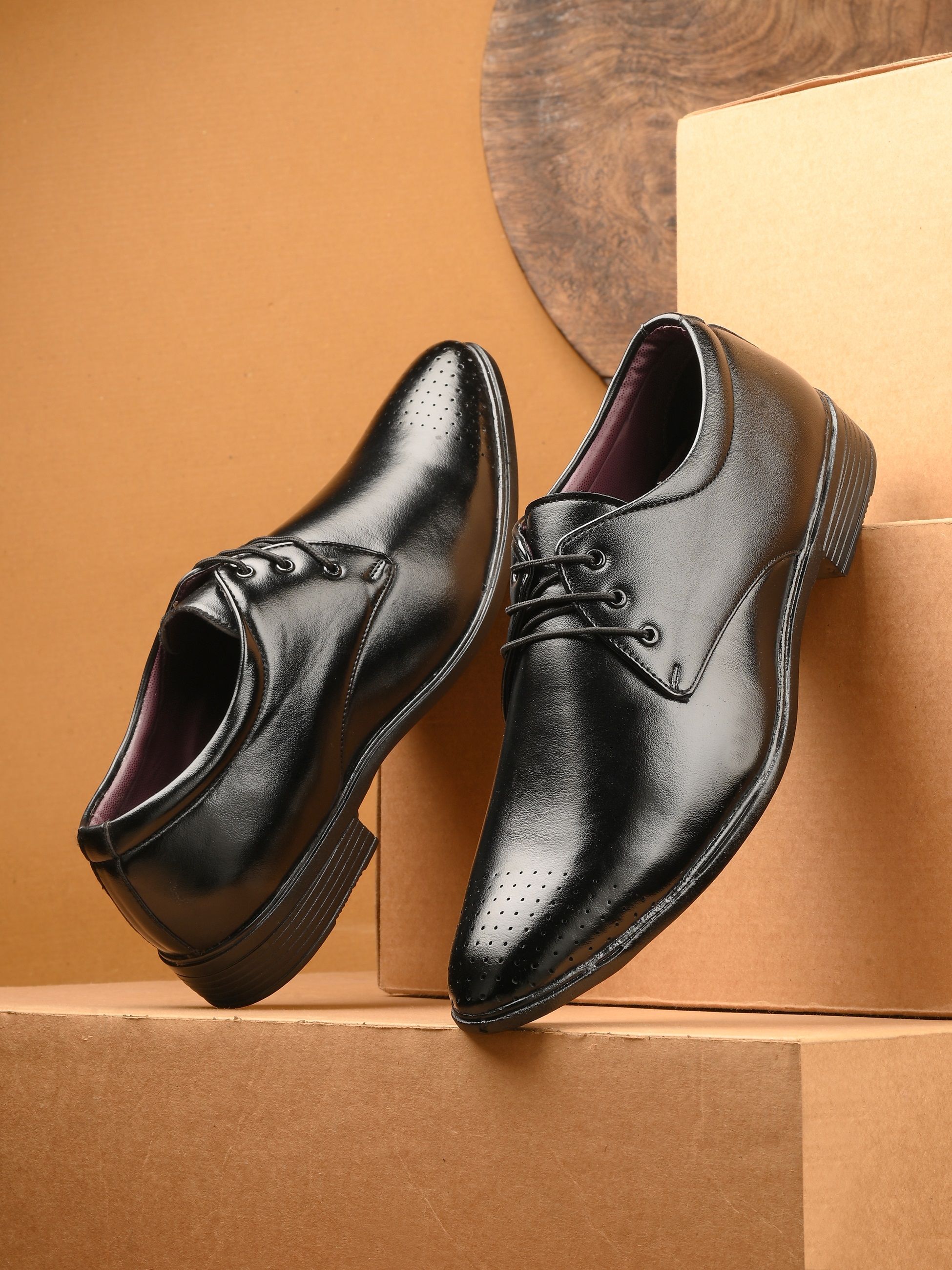     			Bucik Black Men's Derby Formal Shoes