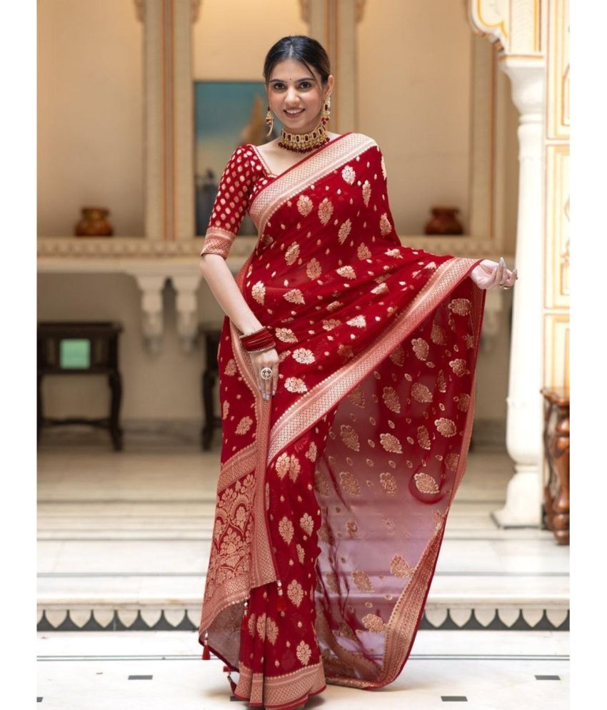     			Aadvika Banarasi Silk Printed Saree With Blouse Piece - Red ( Pack of 1 )