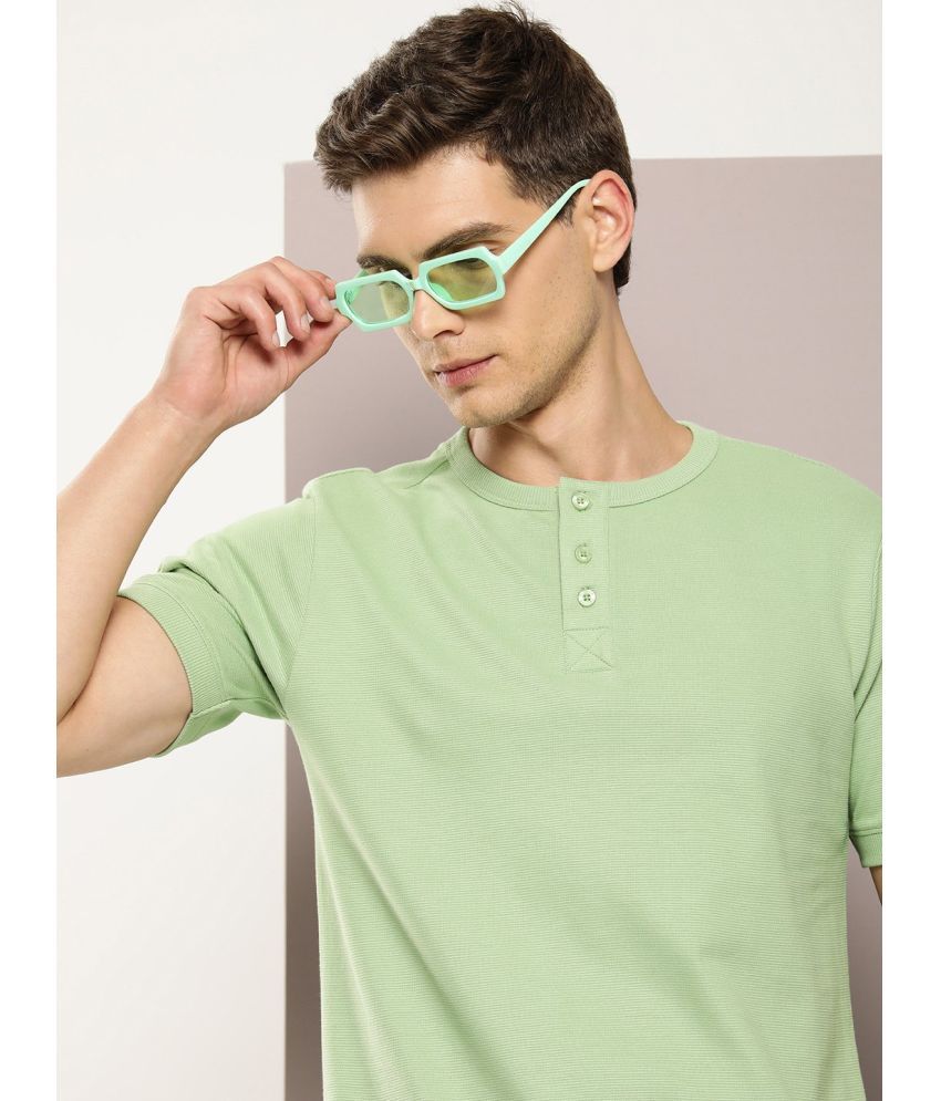     			Dillinger Cotton Regular Fit Solid Half Sleeves Men's T-Shirt - Green ( Pack of 1 )