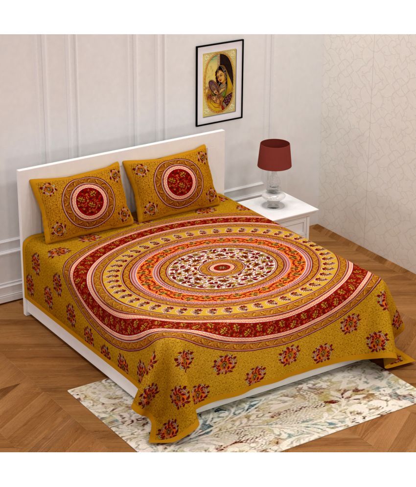     			Poorak Cotton Abstract Printed 1 Double Bedsheet with 2 Pillow Covers - Yellow