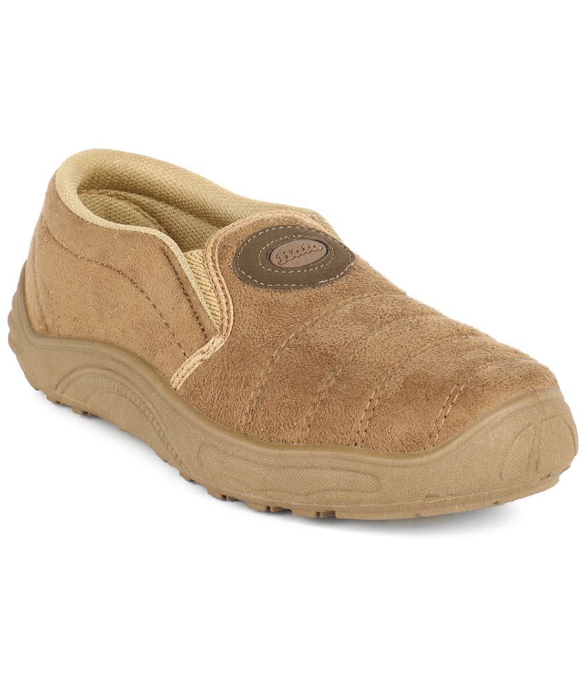     			Bata Beige Men's Outdoor Shoes