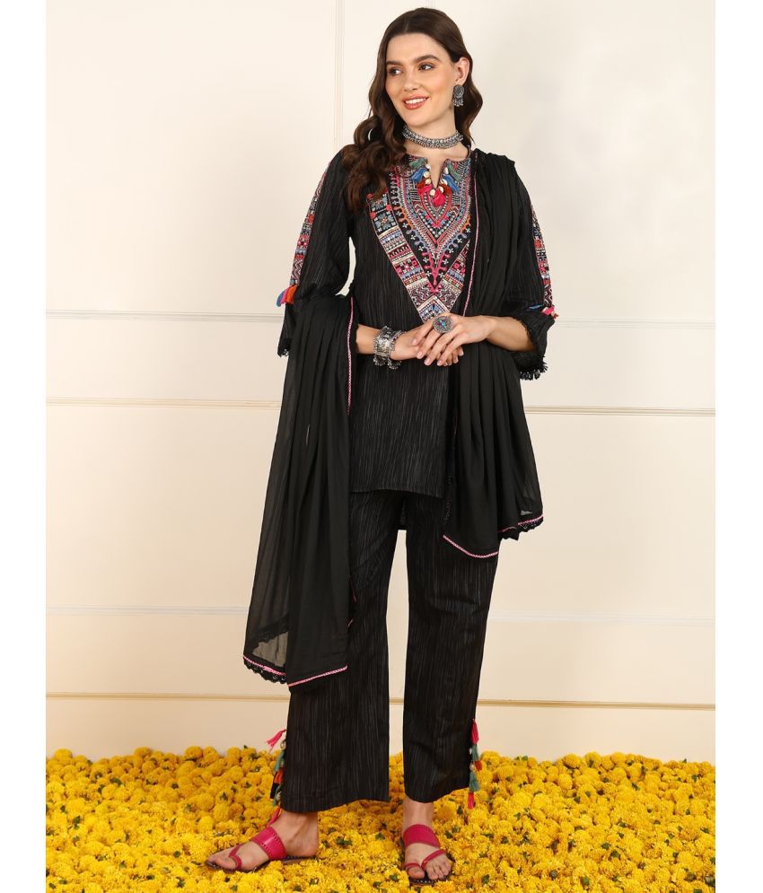     			Vaamsi Cotton Embroidered Kurti With Pants Women's Stitched Salwar Suit - Black ( Pack of 1 )