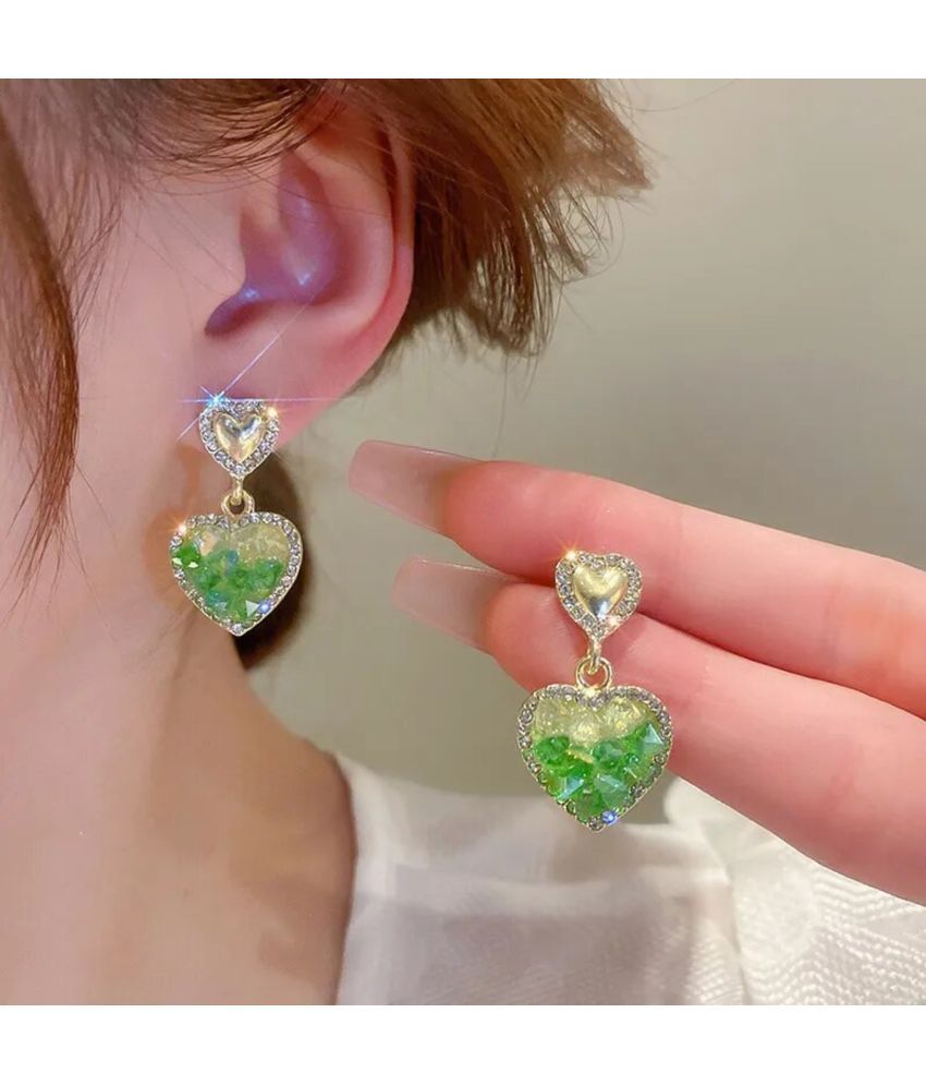     			Thrillz Green Drop Earrings ( Pack of 2 )