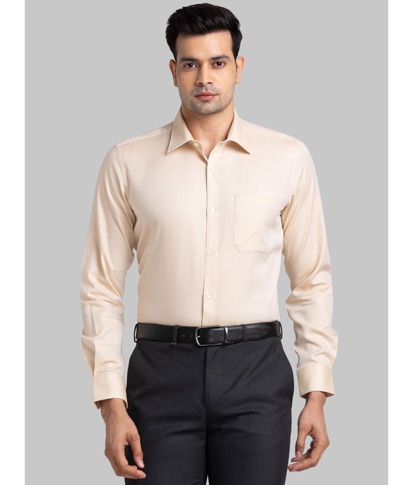     			Raymond Cotton Regular Fit Full Sleeves Men's Formal Shirt - Beige ( Pack of 1 )