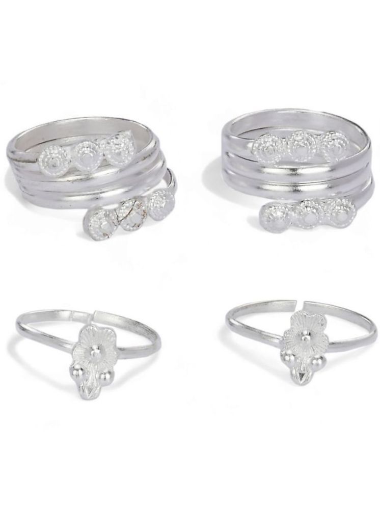     			AanyaCentric Silver Toe Rings ( Pack of 2 )