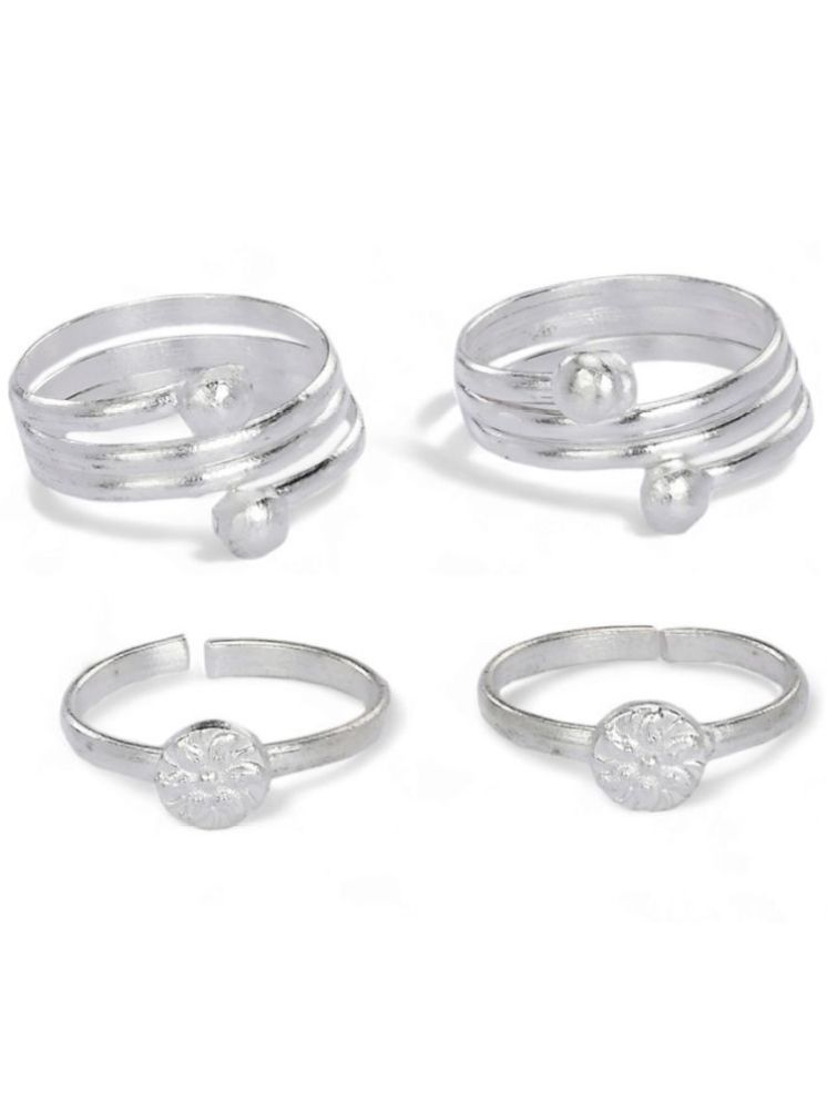     			AanyaCentric Silver Toe Rings ( Pack of 2 )