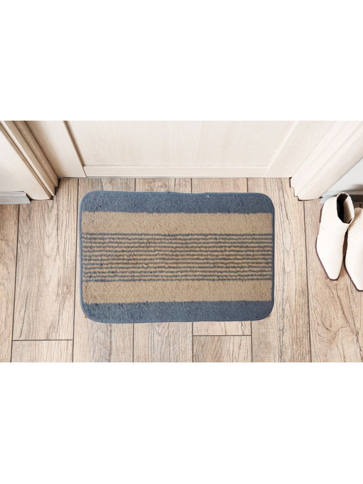     			UrbanArts Anti-skid Microfibre Bath Mat 40x60 cm ( Pack of 1 ) - Gray