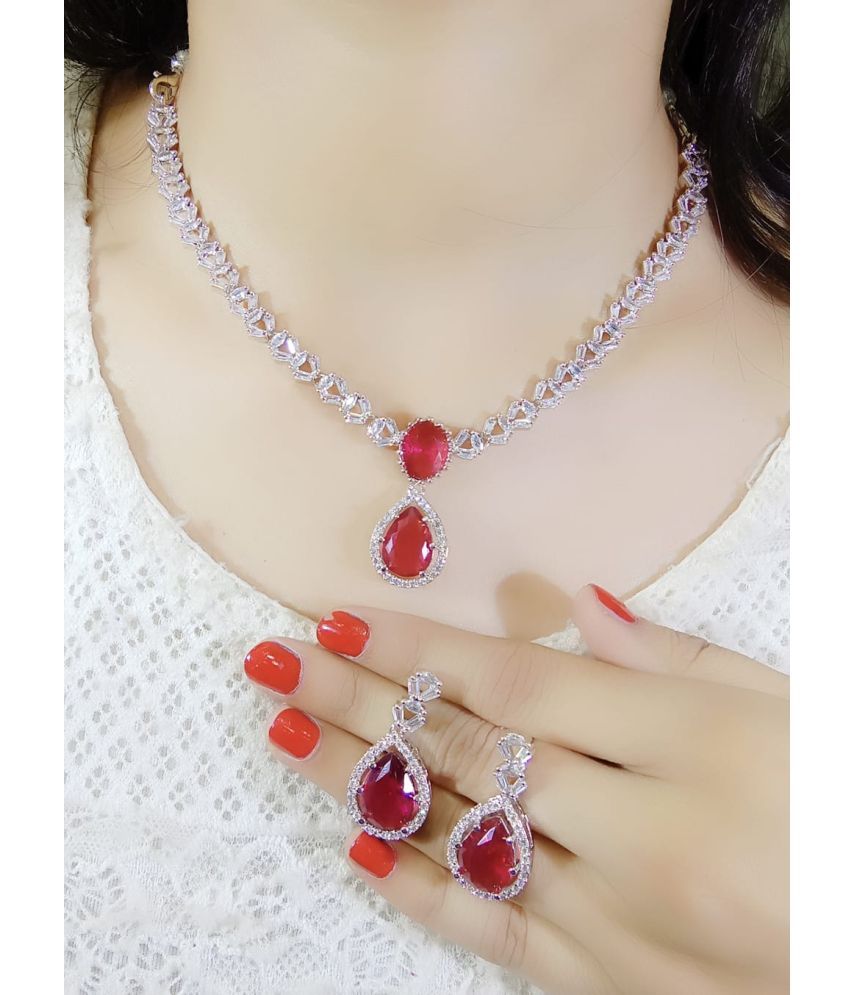     			Ladymania Red Alloy Necklace Set ( Pack of 1 )