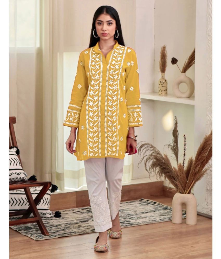     			Skylee Rayon Embroidered Straight Women's Kurti - Yellow ( Pack of 1 )