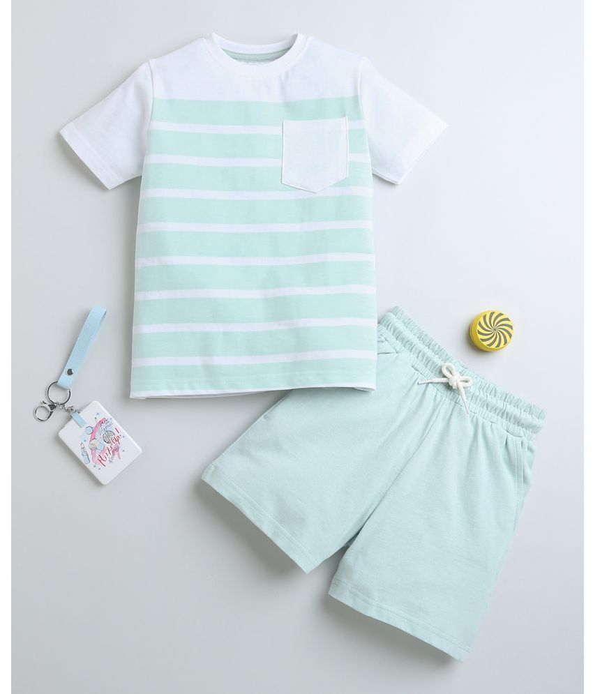     			BUMZEE Sea Green Cotton Boys T-Shirt & Shorts ( Pack of 1 )