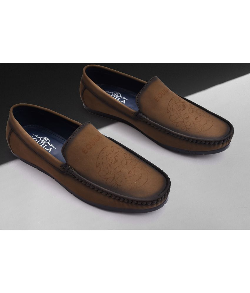     			Akiko Camel Men's Slip on