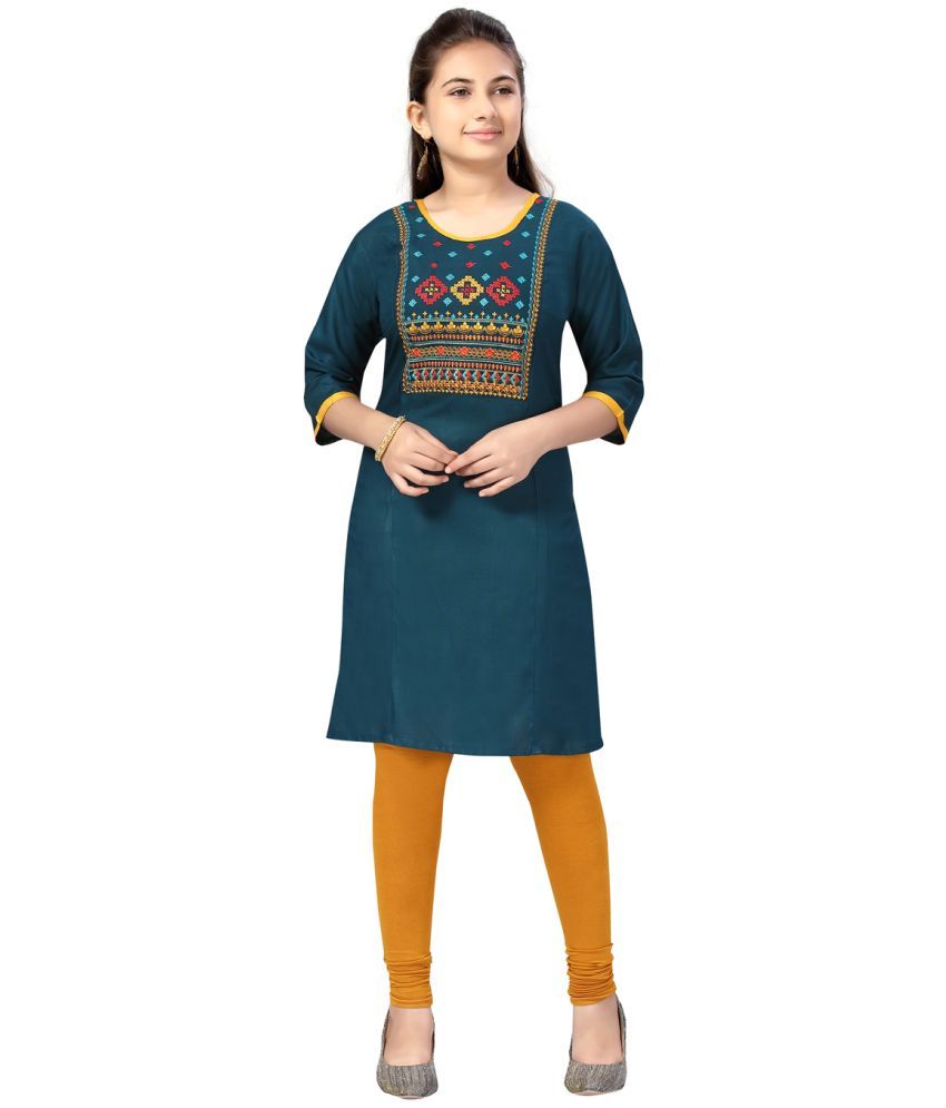     			Aarika Green Cotton Girls Kurti Legging Set ( Pack of 1 )