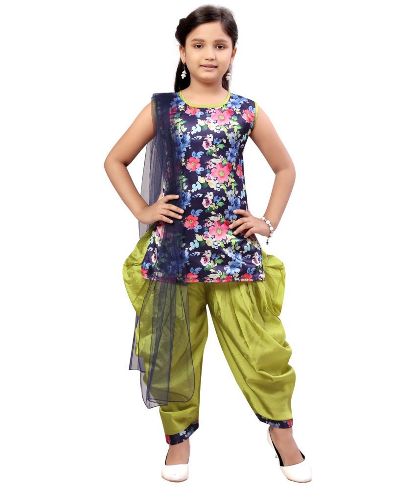     			Aarika Green Silk Girls Patiala Kurta Set ( Pack of 1 )